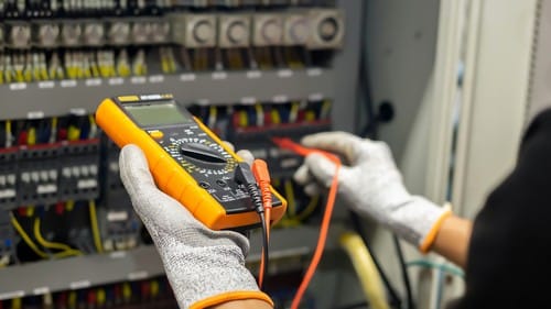 électricien Biarritz - les bons artisans - compteur électrique