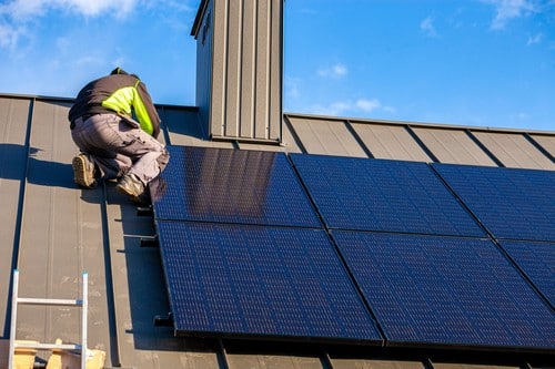 électricien Bressuire - Installation de panneaux solaires par un électricien