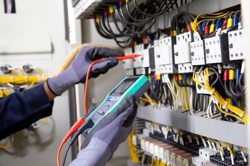électricien Montbéliard - les bons artisans - compteur électrique