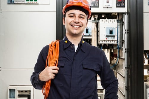 électricien Villeneuve-Saint-Georges - Un artisan électricien qui va s'occuper de votre électricité