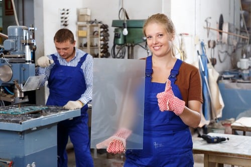 vitrier Saint-Jean-de-Braye - Deux artisans en plein travail