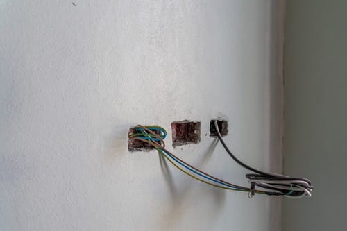 électricien Saint-Aubin - prises électriques
