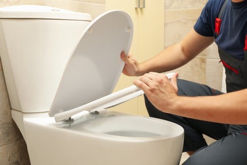 plombier Firminy - Réparations de toilettes