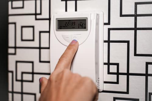 Climatisation Juvignac - les bons artisans - réglage du thermostat