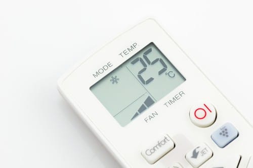 Climatisation La Seyne-sur-Mer - les bons artisans - télécommande pour régler la climatisation