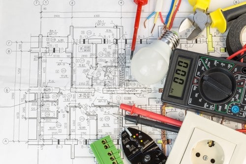 Electricien Plougastel-Daoulas - les bons artisans - outils et plan d'électricien