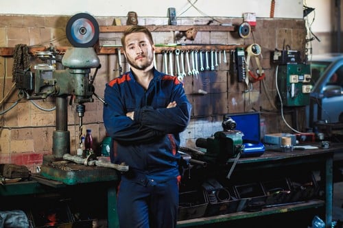 Serrurier Rixheim - les bons artisans - serrurier en atelier