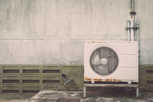 Climatisation Beaumont-sur-Oise - visuel d'un climatiseur devant un mur