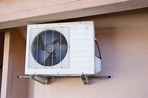 Climatisation La Colle-sur-Loup - les bons artisans - unité de climatisation extérieure